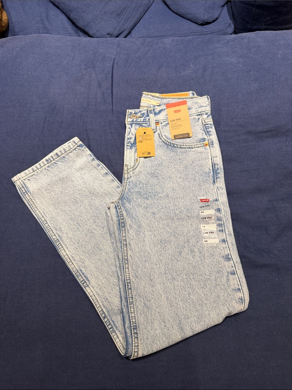 Levi's Women's Light Blue Slim Straight Jeans